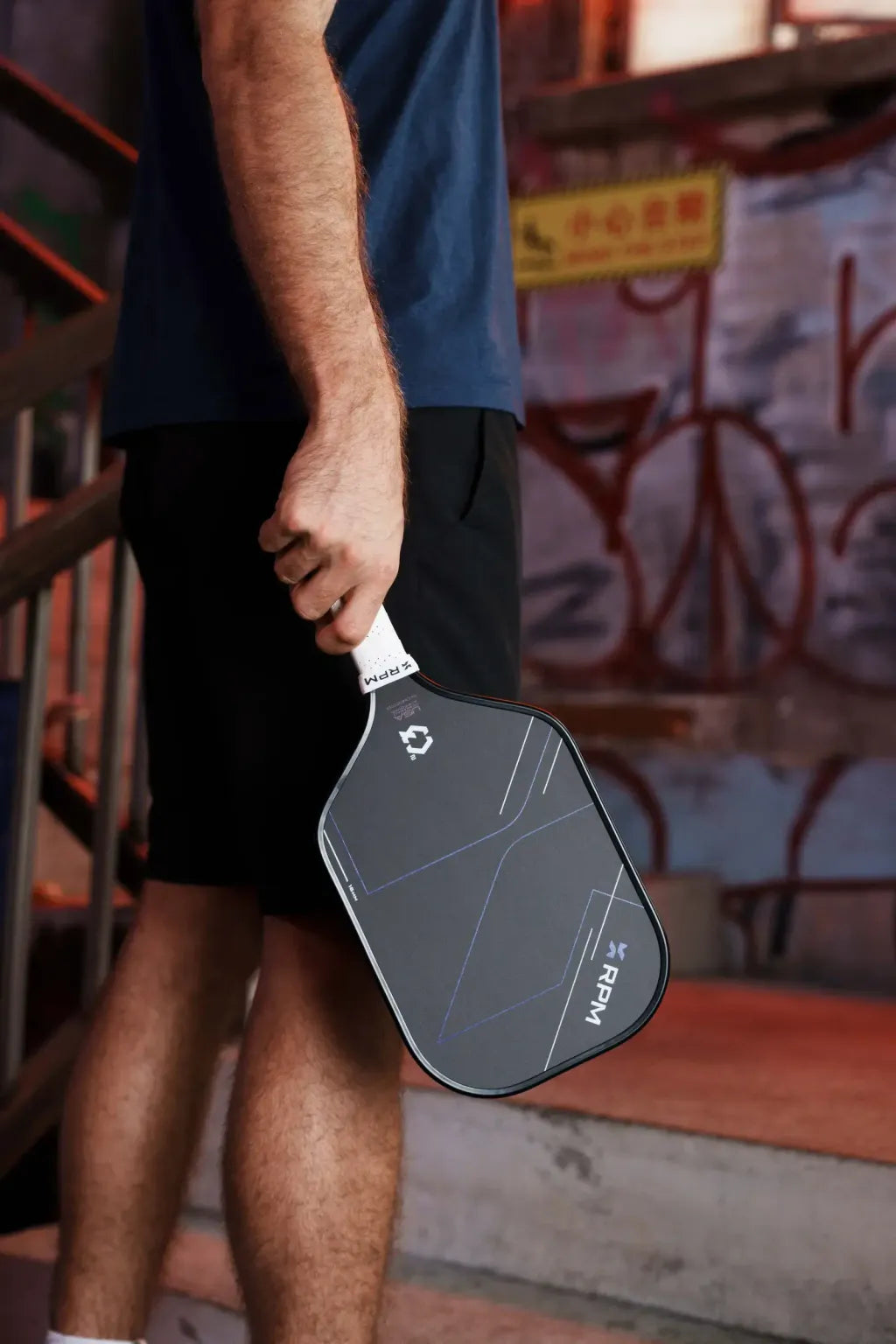 RPM Q2 Pickleball Paddle - Elongated (14mm/16mm)